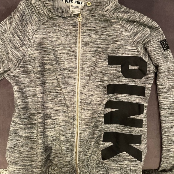 PINK SWEATER - Picture 1 of 1